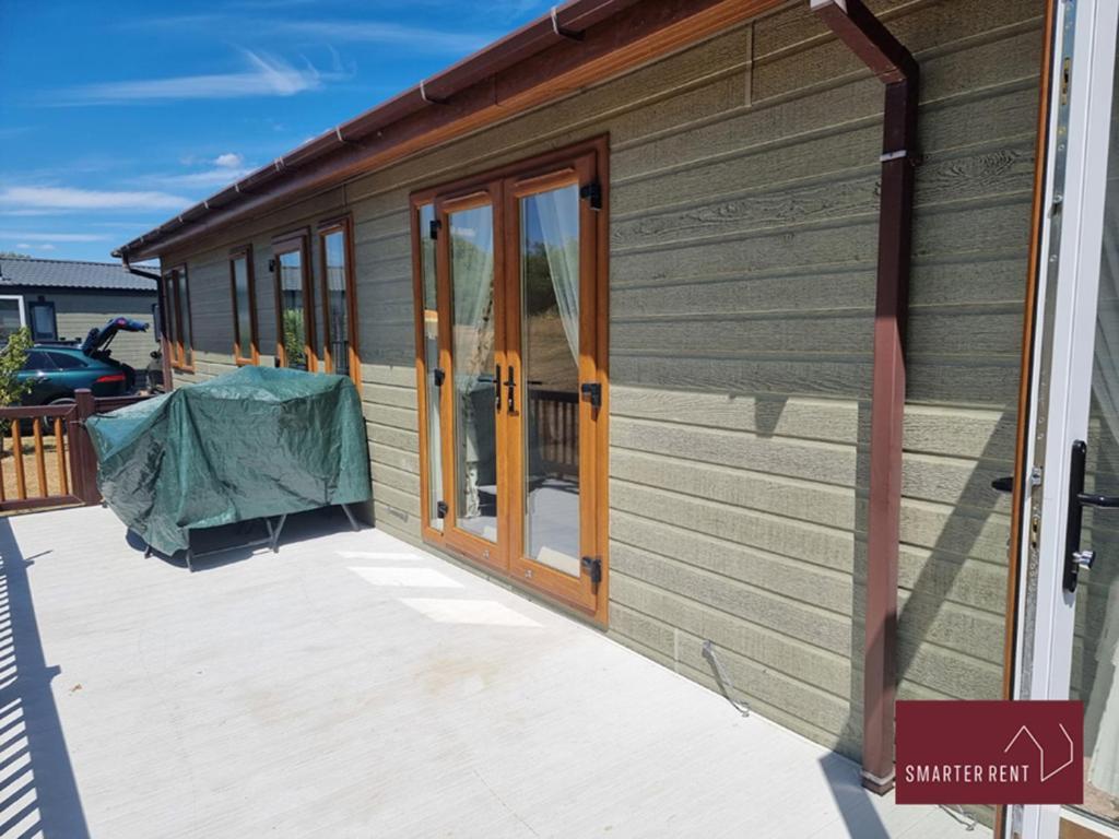 Milford On Sea - 4 Bedroom Lodge In Shorefield Country Park Exterior foto